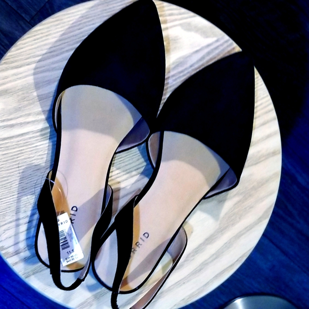 NWT Torrid Wide Pointy Toe Flats